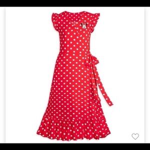 Woman’s Minnie Mouse  polkadot dress Disneyland